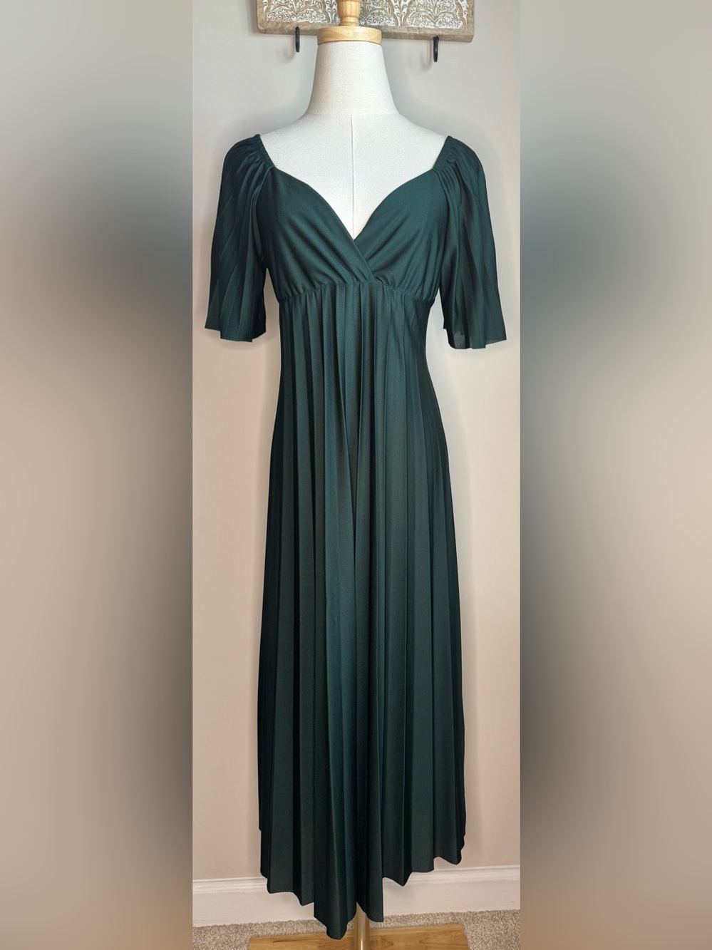 ASOS Design Pleated Twist Back Cap Sleeve Midi Dress sz 8